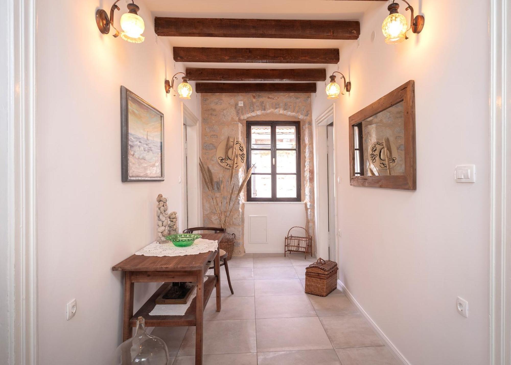 Pitve Holiday Home Skala With Hot Tub & Kala With Terrace מראה חיצוני תמונה